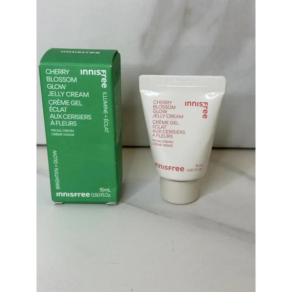 Innisfree Cherry Blossom Glow jelly cream (travel size)